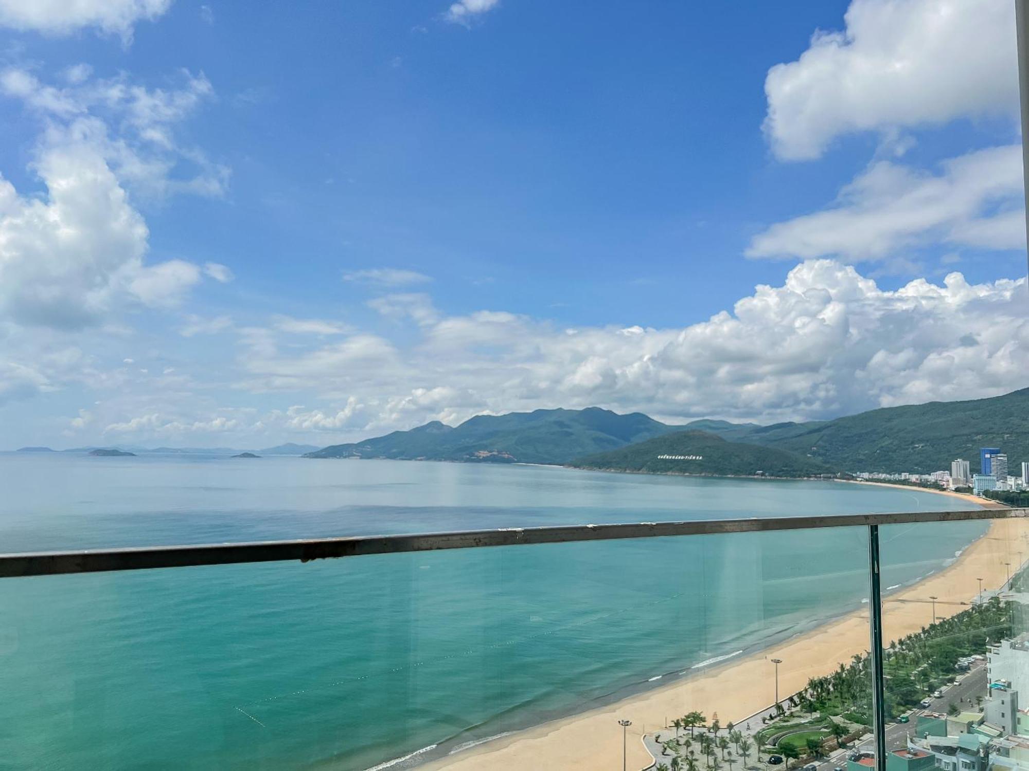 Tms Beachfront Apartment Quy Nhon Bay Exterior foto